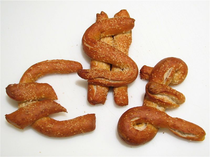 pretzels_euro_-_dollar_-_pound